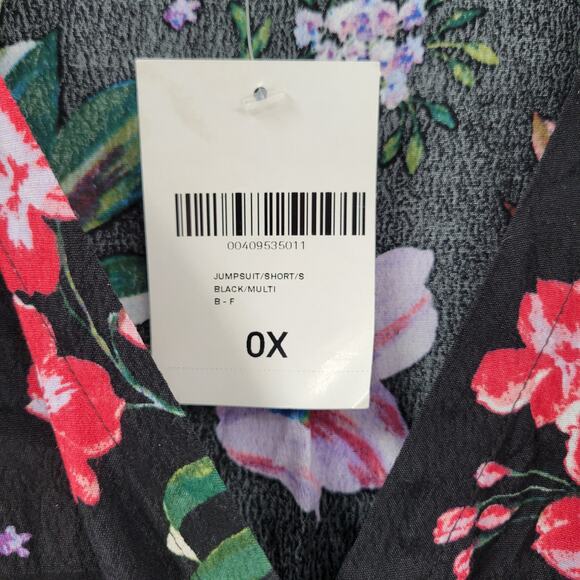 Forever 21 Womens Faux Wrap Romper 0X Black Multi Floral Tie Waist Shorts NEW - Picture 12 of 12